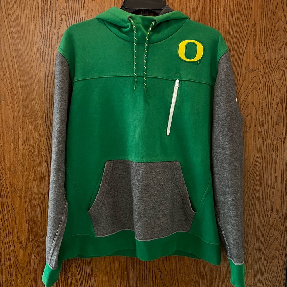 Nike Men’s Oregon Ducks Green and Grey Sweatshirt